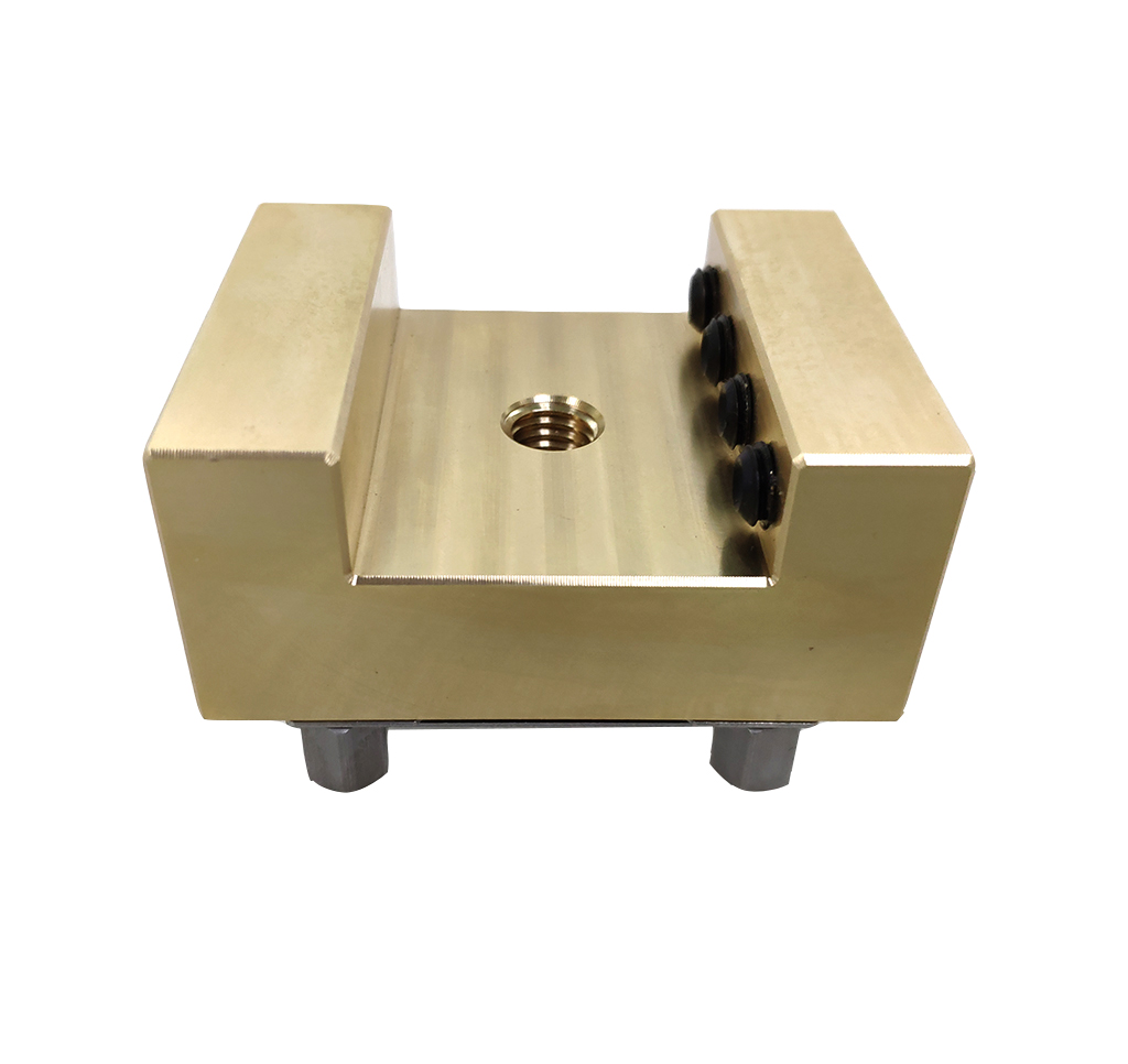 Soporte de latón U40-1