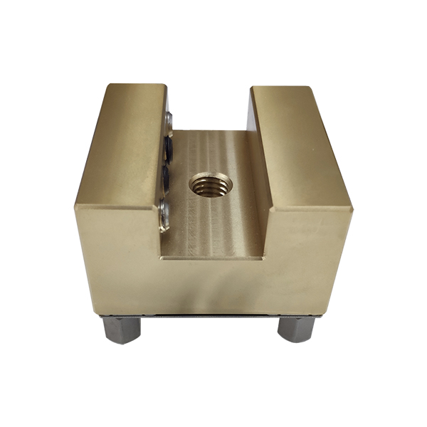 Soporte de latón U20-9-600